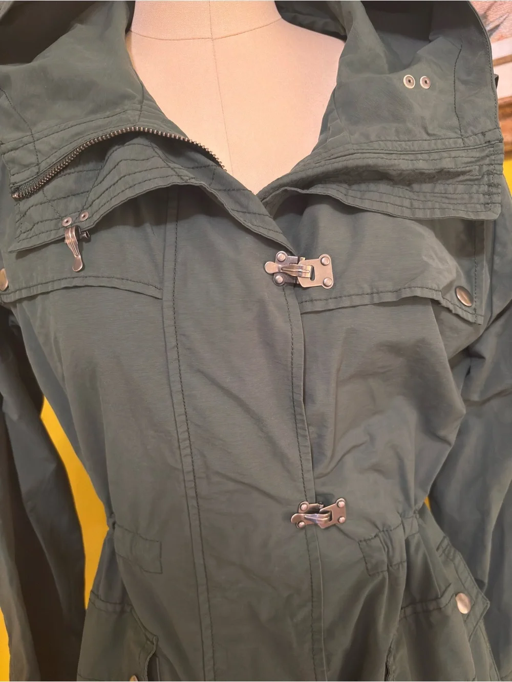 J.Crew Green Anorak Metal Snap Raincoat Jacket M